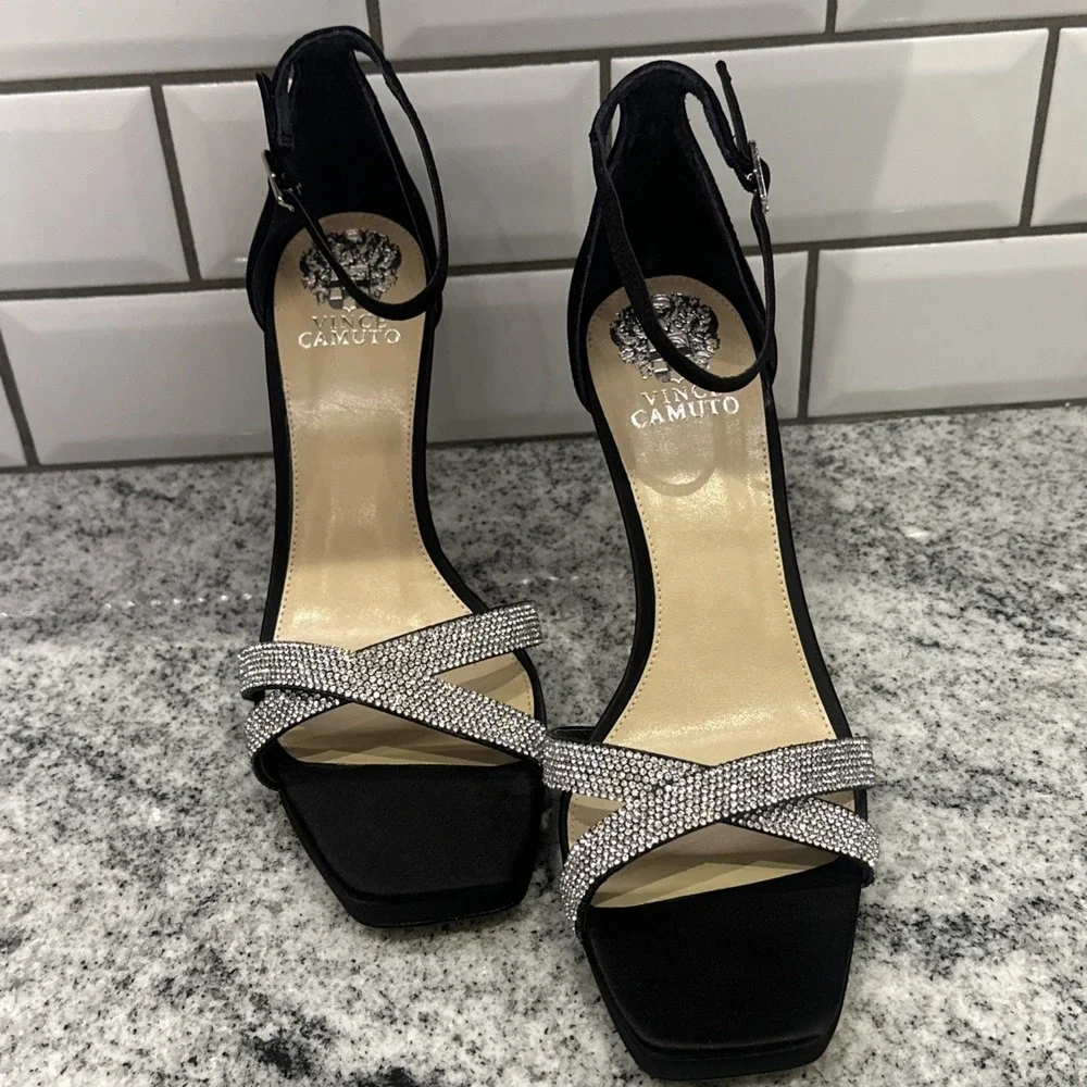 Vince Camuto Kalvira 2 Ankle Strat Black Satin Heels Women's 9 M rhinestones New